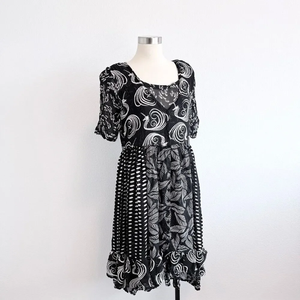 babydoll grunge dress 90s Grunge Dress / 90s Henri Bendel dress / Babydoll Dress / 90s Flora –  Glitterngoldvintage main image 0